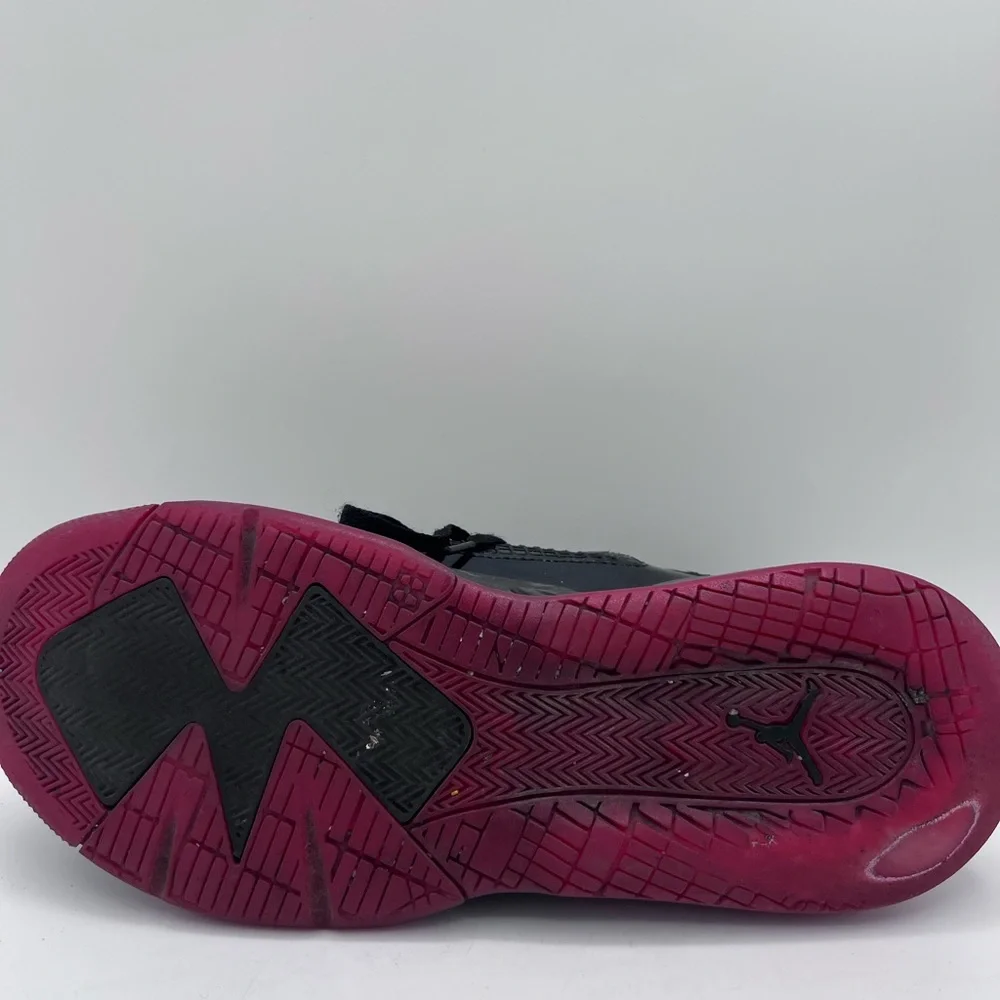 Size 11 - Jordan Mars 270 Bred -‎ CD7070-006